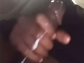 Cummin outside hopin a women see me