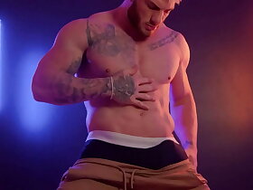 Hooking Up About William Seed / MEN / William Seed, Jeremy London  /  - Follow and watch William Seed handy www.men.com/william