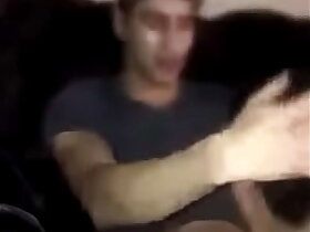 Hetero come viado por dinheiro