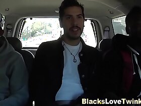 Nubian guy jizzes on face